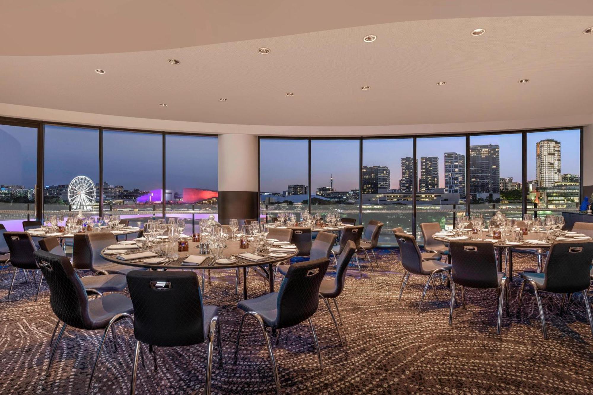 W Brisbane Hotel Ngoại thất bức ảnh The Riverbank Suite